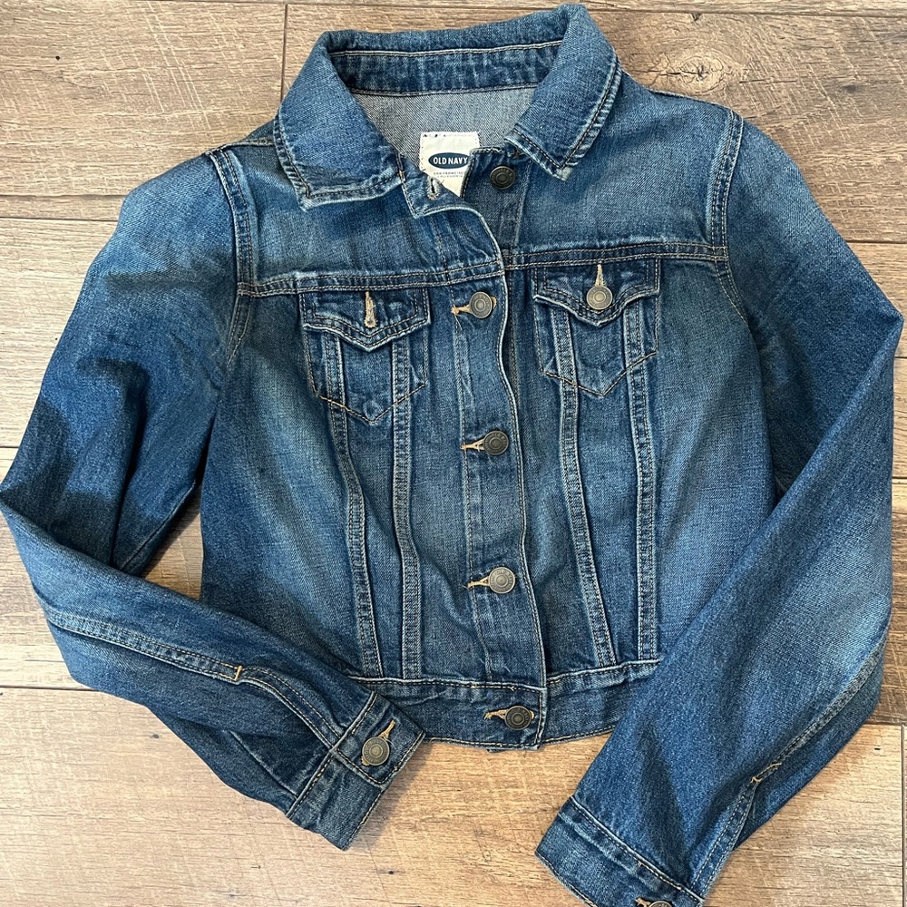 Women’s denim jacket